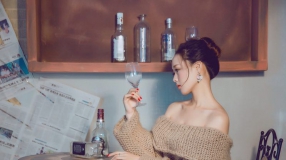 永川通第十三期封面女神·梁丹：爱笑的女人 不辜负阳光和花香