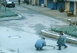 162135wross1xep4pheek4.gif