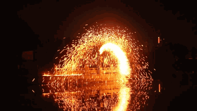 162136ucl55g2c9gmcp4gj.gif