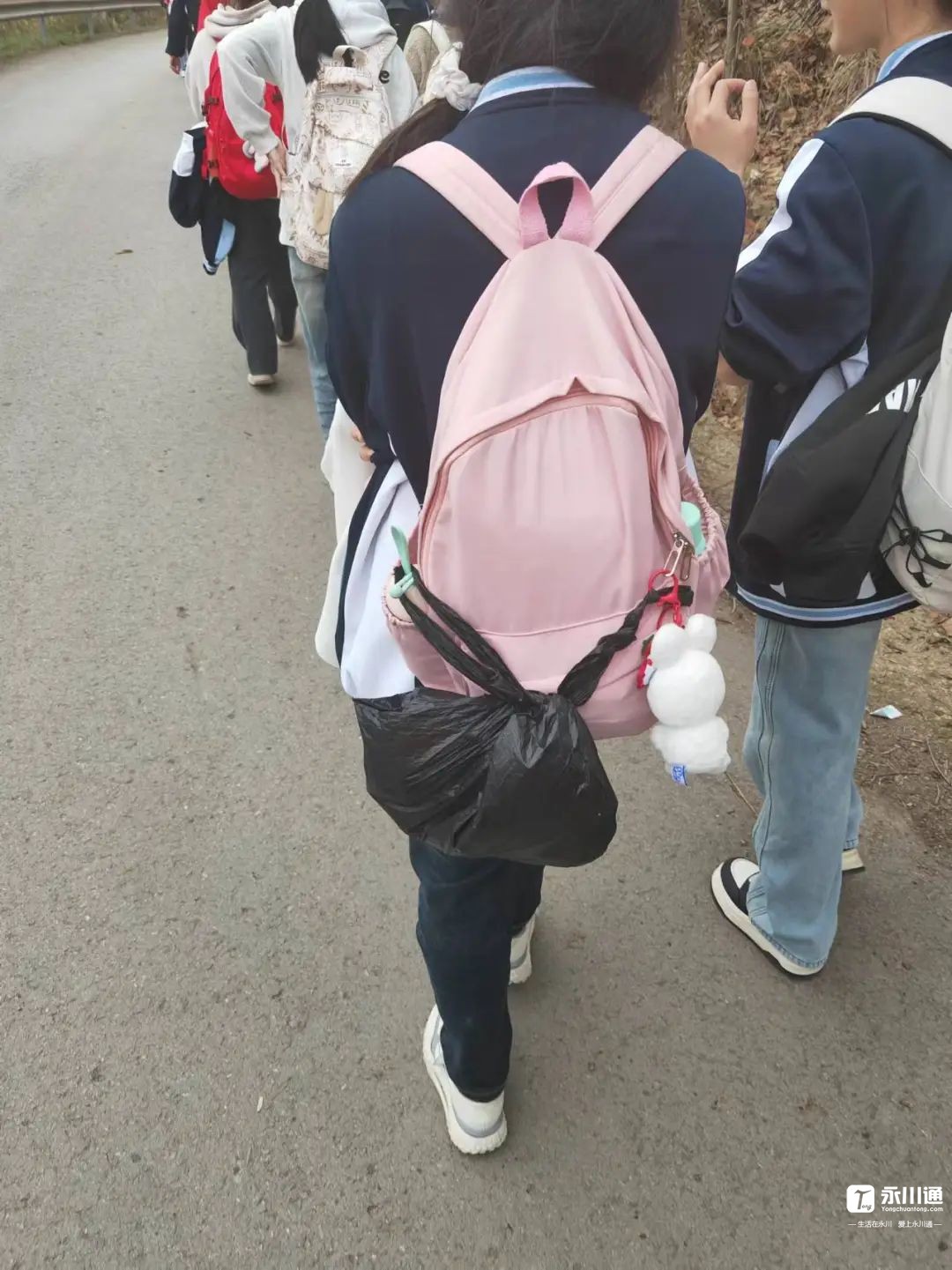 094723xz5k4kp00rop0jef.jpeg