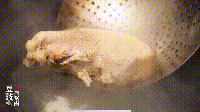 154409smi7le4y1lzyvl6d.gif